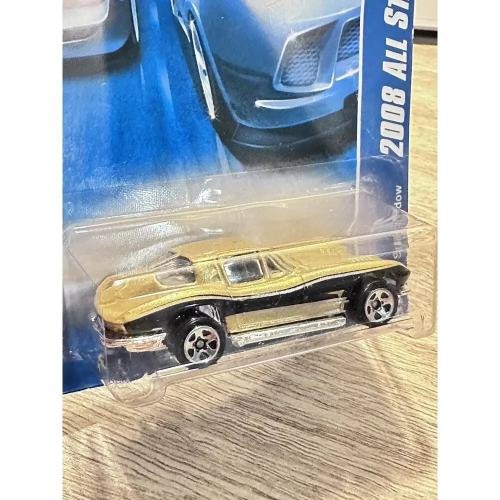 Hot Wheels 1:64 2008 All Stars Corvette '63 Gold Diecast Unopened Box New H7